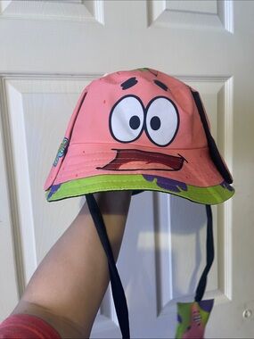SpongeBob Squarepants Pink & Green Patrick Face Bucket Hat ears move